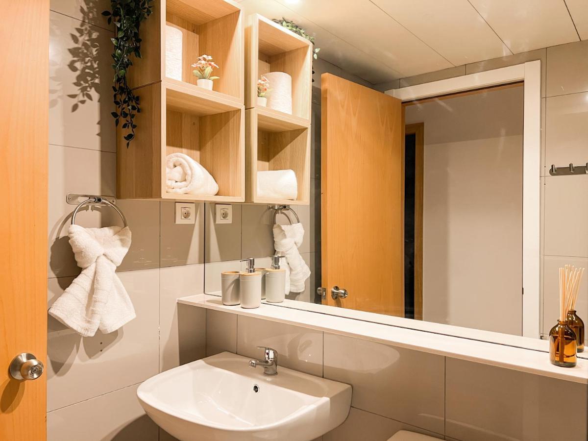 Barcelona Sagrada Familia Experience Apartment Bagian luar foto