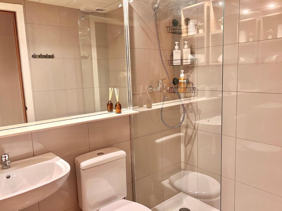 Barcelona Sagrada Familia Experience Apartment Bagian luar foto
